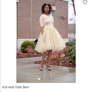 Tulle midi skirt